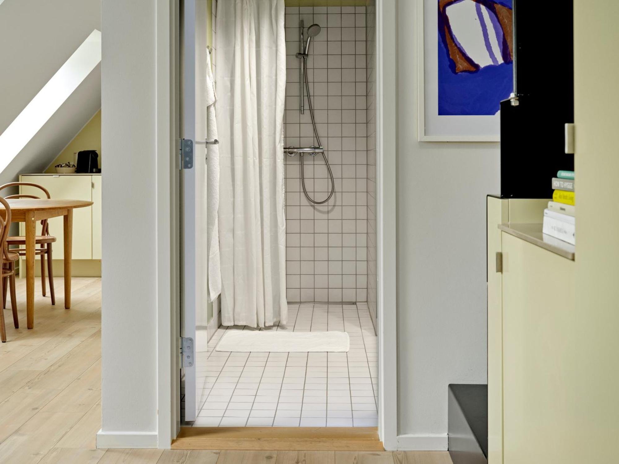 Aparthotel Apēron *
